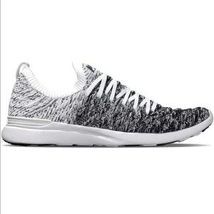 APL Women’s Techloom Wave White Black Ombre Athletic Sneakers - Women's Size 7